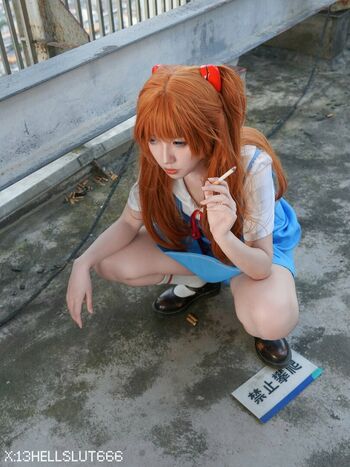 13hellslut666