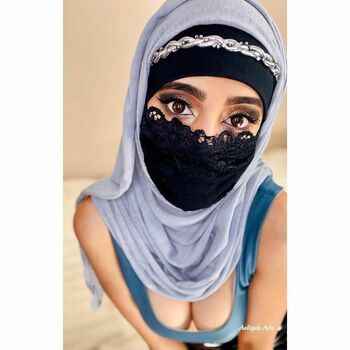 Aaliyah Aziz
