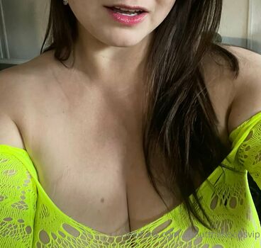 abouttheboobsvip