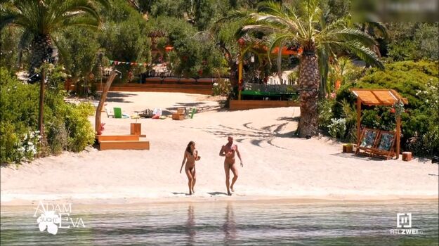 Adam sucht Eva – Gestrandet im Paradies