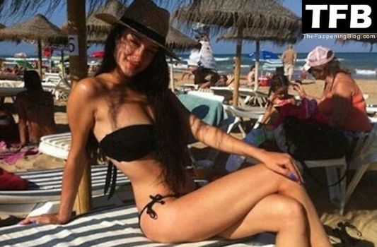 Adara Molinero