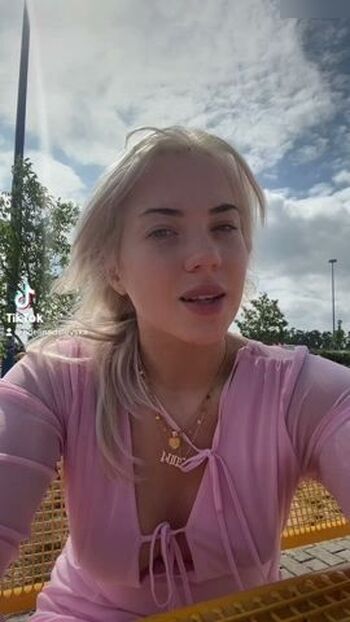 Adelina dalevska