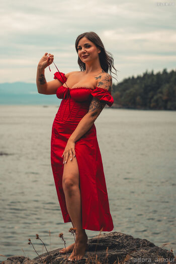 Adora_Amour