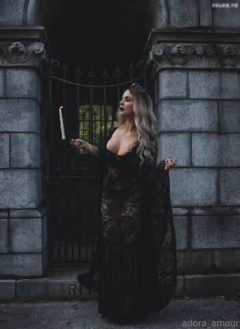 Adora_Amour