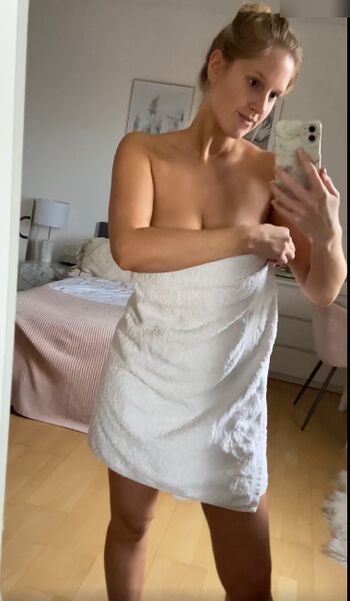 Adore Sophia