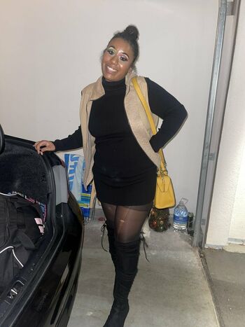Adrianna619