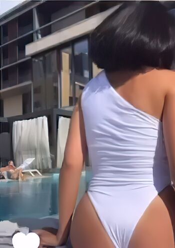 Agathe Auproux