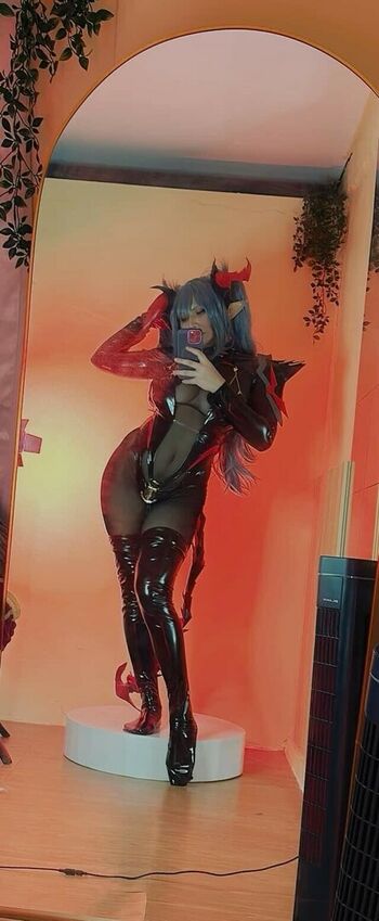 Ai Natsumi