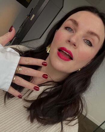 Aisling Bea