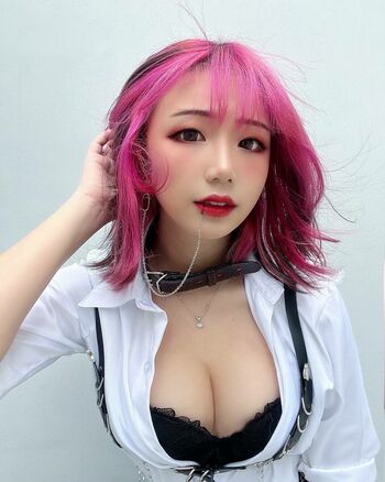 Akaei Ray