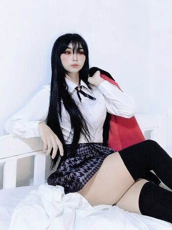 Akari_Cos