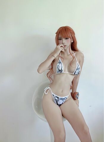 Akari_Cos