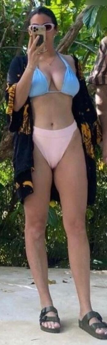 Alanna Masterson