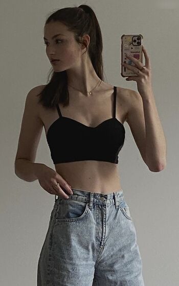 aleandrafrerk / ale4ndra