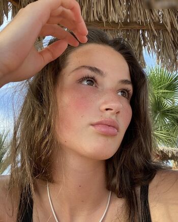 aleandrafrerk / ale4ndra