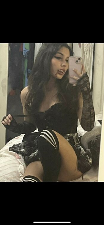 Alee_babes