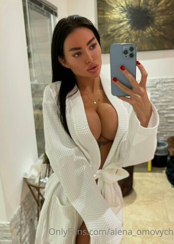 Alena Omovych