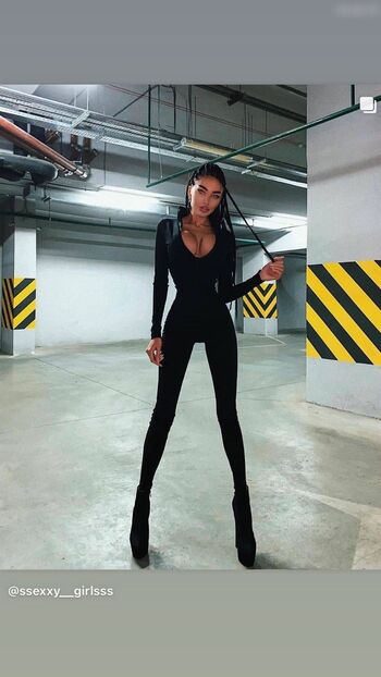 Alena Omovych
