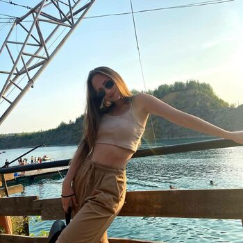alena_shuvaeva