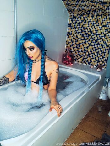 Alessa Savage