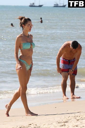 Alessandra Ambrosio