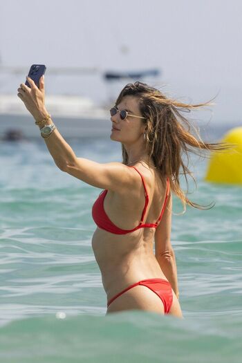Alessandra Ambrosio