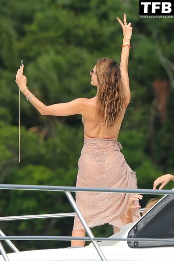 Alessandra Ambrosio