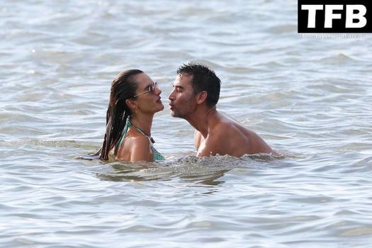 Alessandra Ambrosio