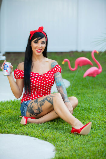 Alex Zedra