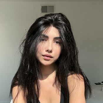 Alexa Mansour
