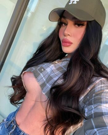 Alexa Villarreal