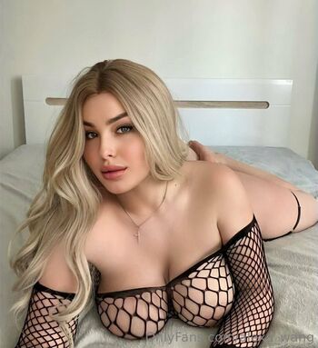 alexa_wang