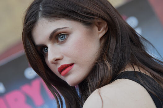 Alexandra Daddario