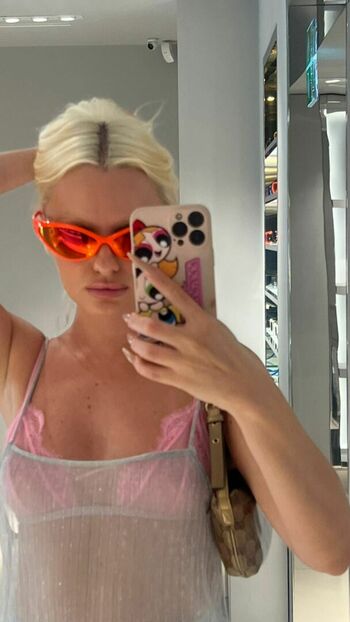 Alexandra Stan