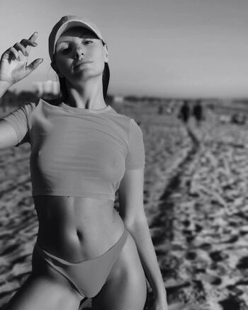 Alexandra Stan