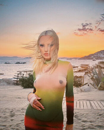 Alexandra Stan
