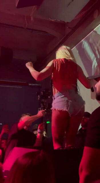 Alexandra Stan