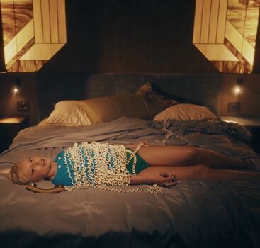 Alexandra Stan