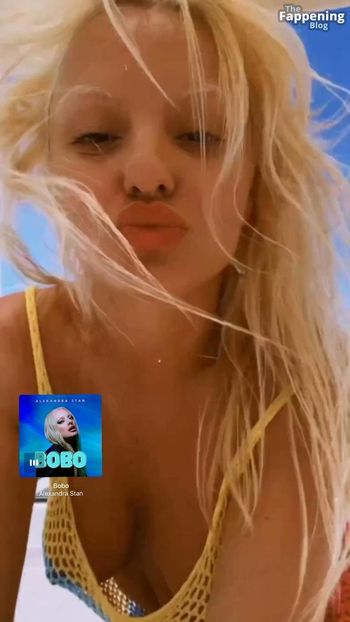 Alexandra Stan