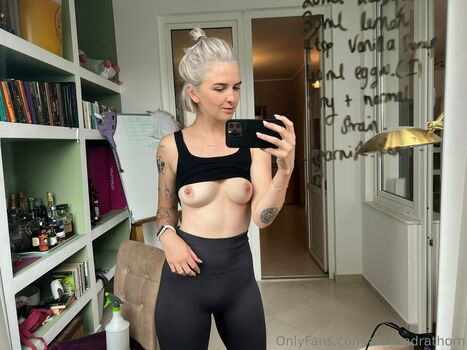 alexandrathorn