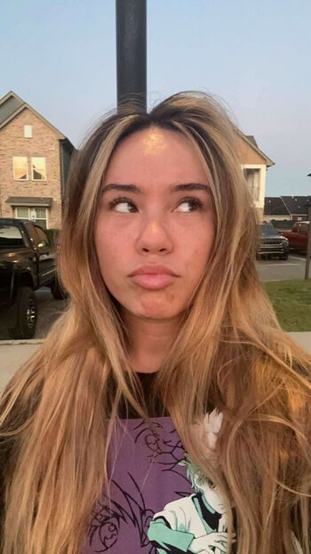 Alexia Steade