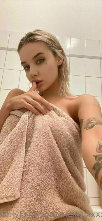 alexis.xxxx