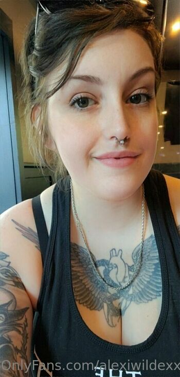 alexiwildexxx