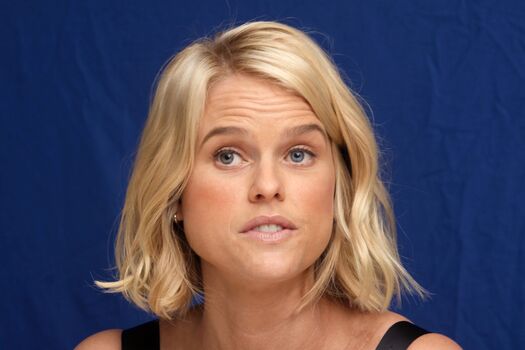 Alice Eve