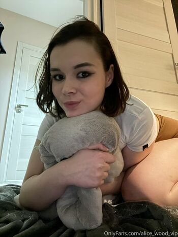 alice_wood_vip