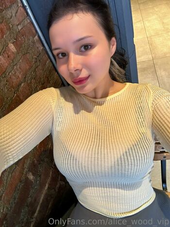 alice_wood_vip