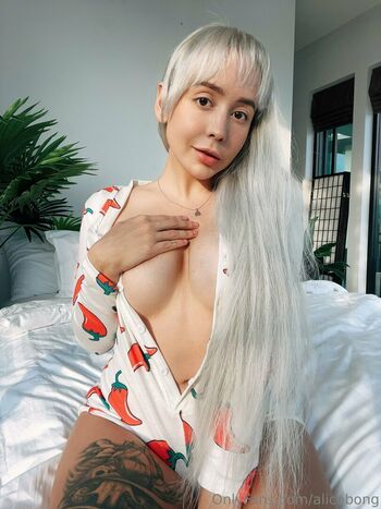 AliceBong