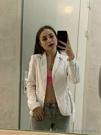 aliiaxxx