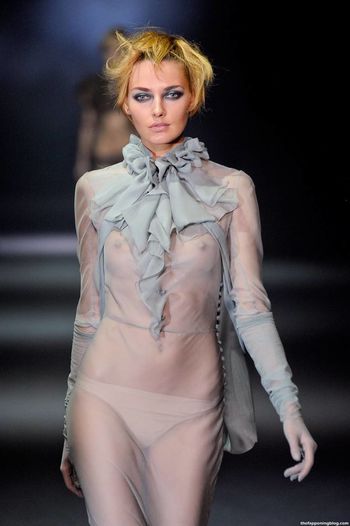 Alina Baikova