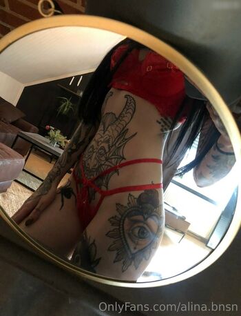 Alina Benson/Alinabnsn